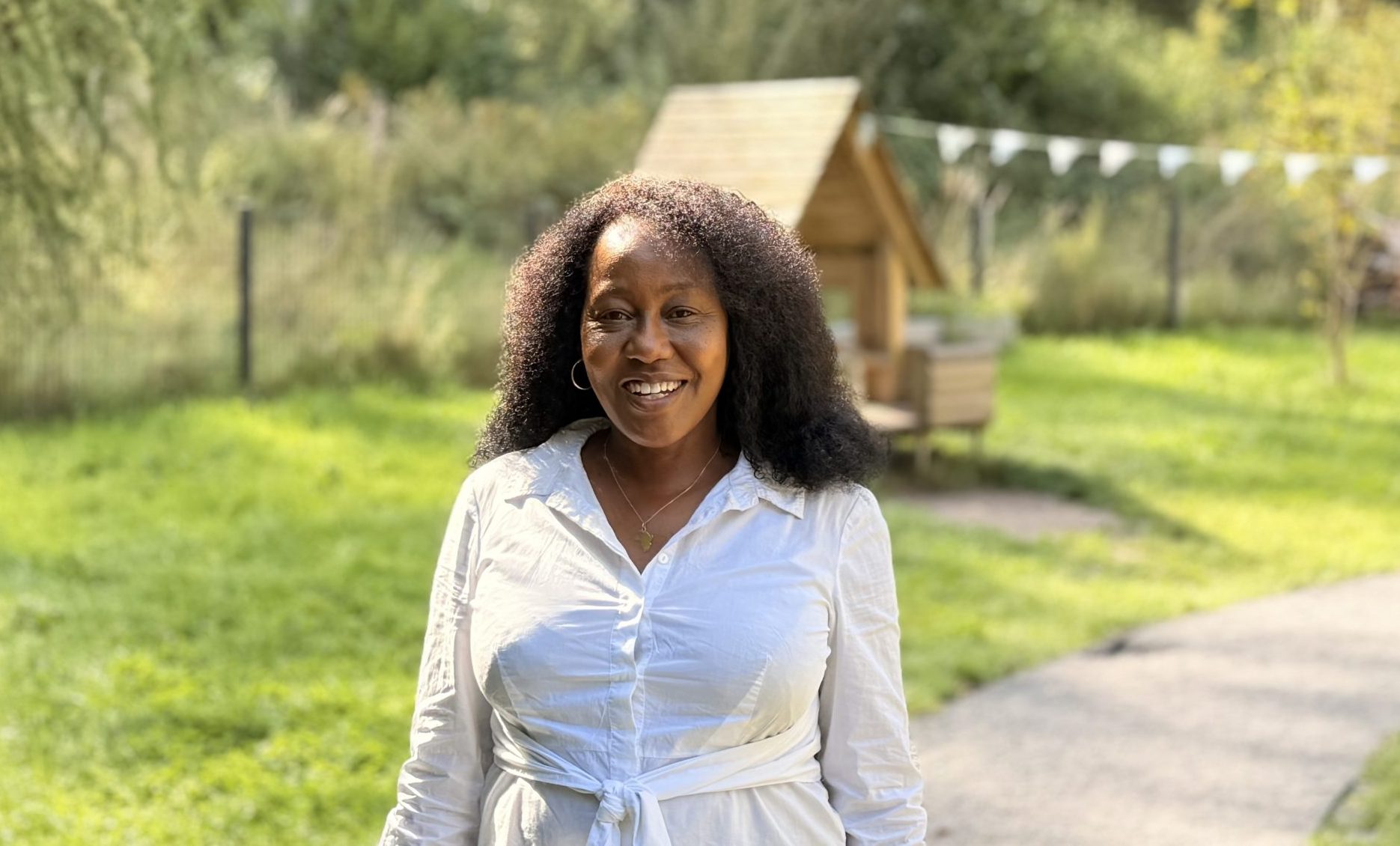Annastacia Mwangi-Vogt, Assistenzkraft